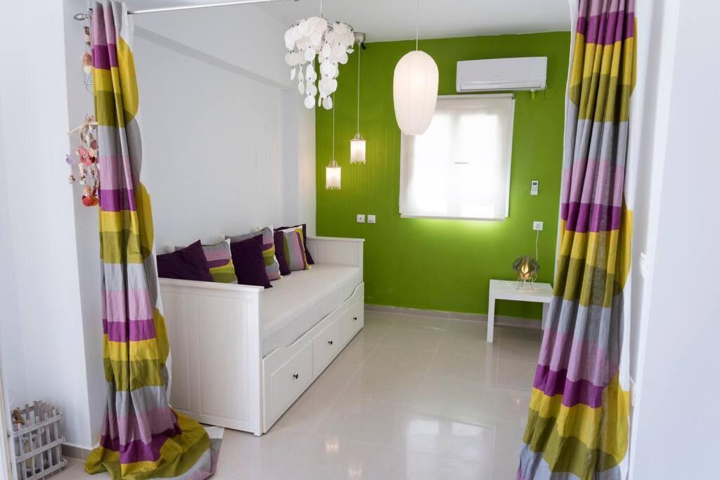 Uno Beachfront Suite Livadia  Exterior foto
